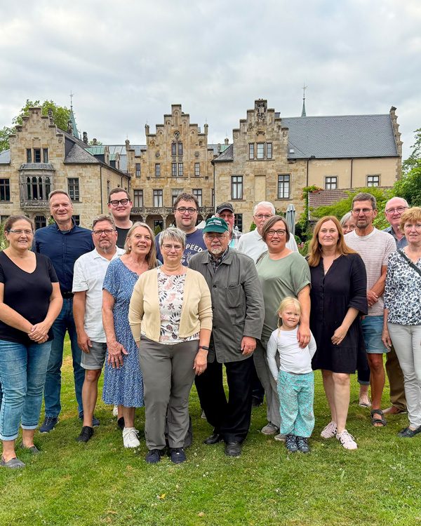 SPD Bad Essen vor Ort: Zu Besuch in den Gärten und Insektenwelten von Schloss Ippenburg
